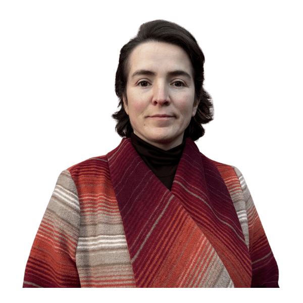 Professional portrait of Expert Psychologist İmran Altıntop.